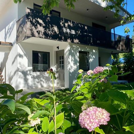 Garden Apartments Μπλεντ Εξωτερικό φωτογραφία