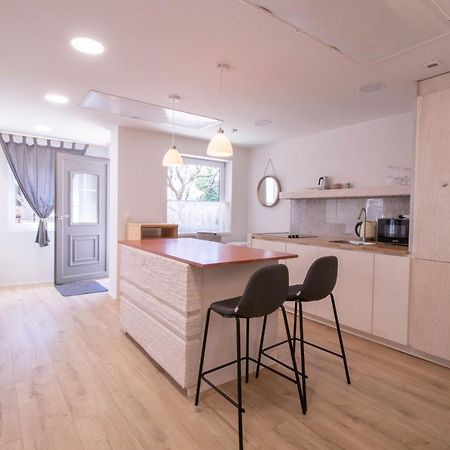 Garden Apartments Μπλεντ Εξωτερικό φωτογραφία