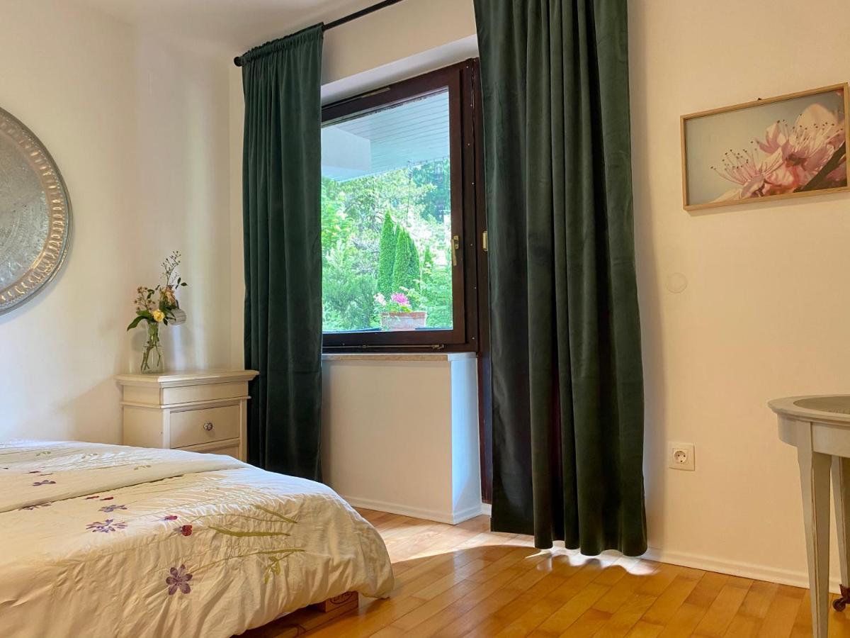 Garden Apartments Μπλεντ Εξωτερικό φωτογραφία